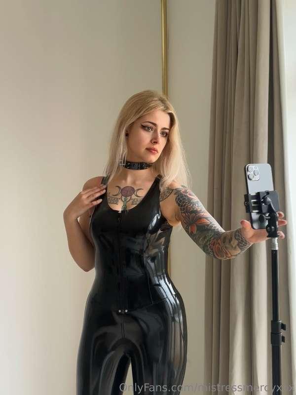 I’m more than you🖤