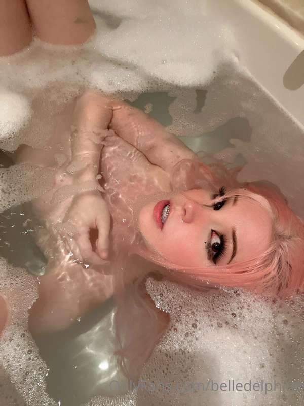 belledelphine image #0
