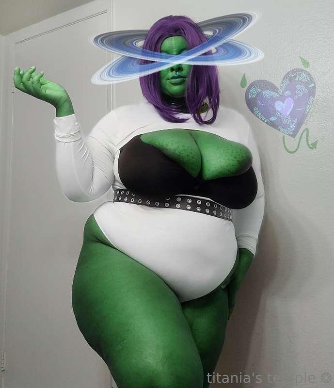 do you think alien bitches r easy or something? 🛸