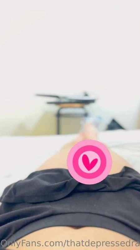 Got horny and made a little pov masturbation video for all o..