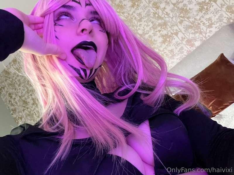 Sukuna Jujutsu Kaisen cosplay video 😈 unlock to watch this d..