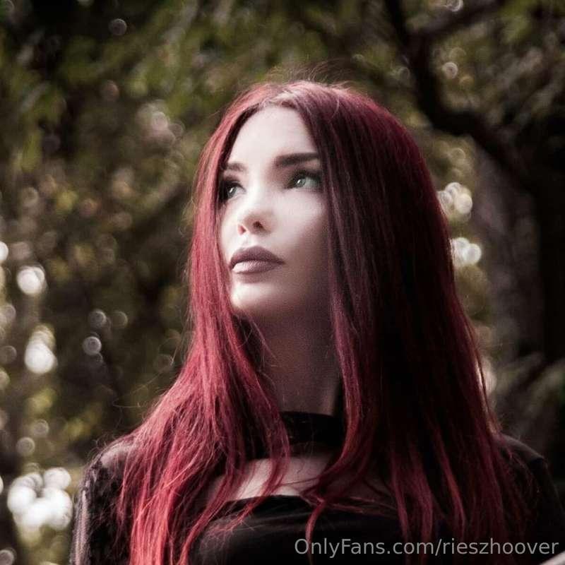 Do you like my red hair? I kind of miss it!