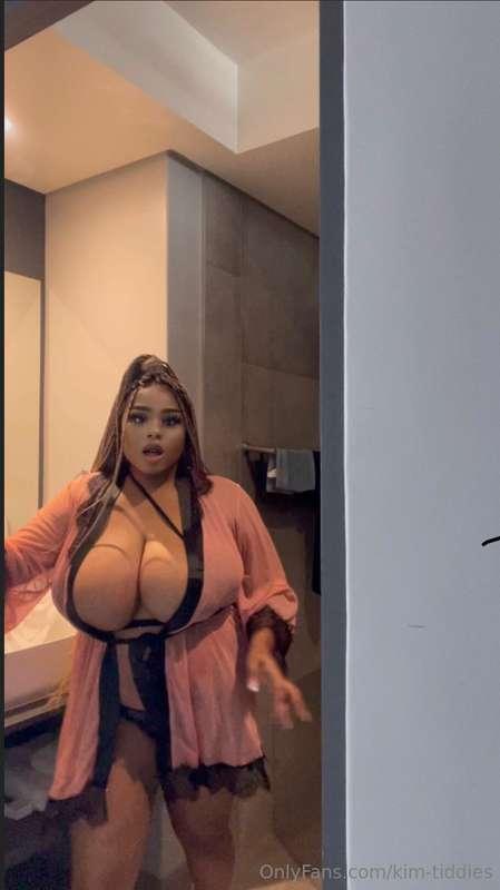 Do you enjoy my step mom videos? @taste-kimtiddies 💦