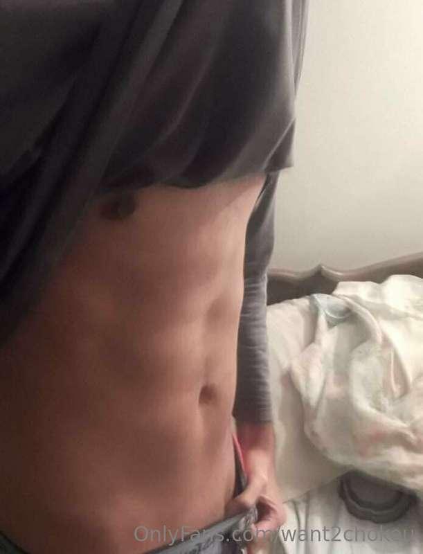 Would you like to lick my abs? 💦