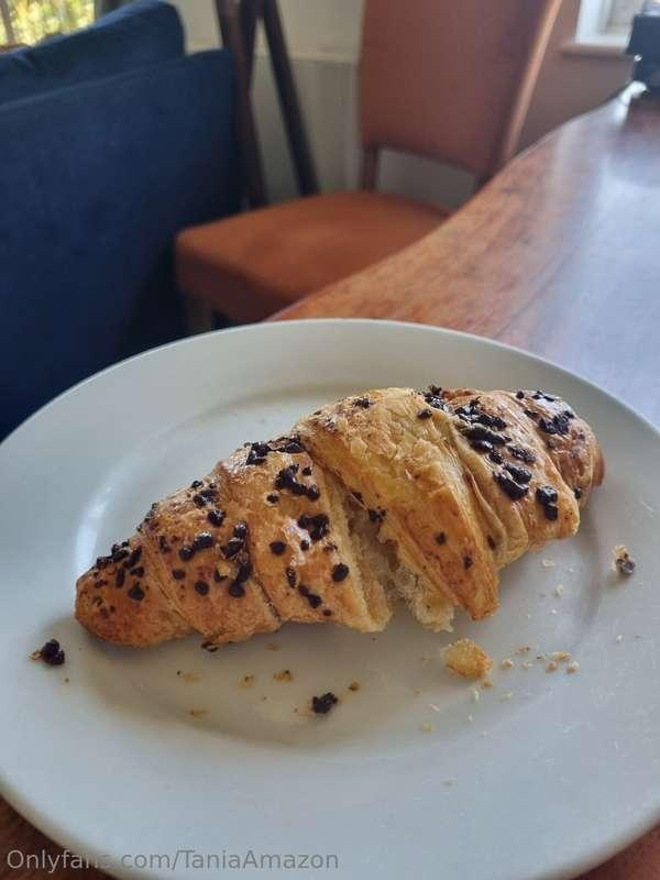 Snack time! 😋😋