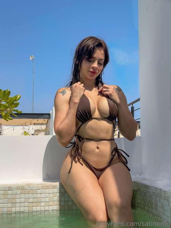 hermoso día de piscina ⛱️. Video en tu DM 🎁