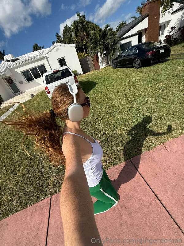 this should be you running to go see what i just sent you 🤪