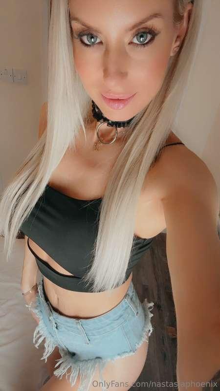 Good morning babe, have a beautiful Friday ❤️ and I’m here t..