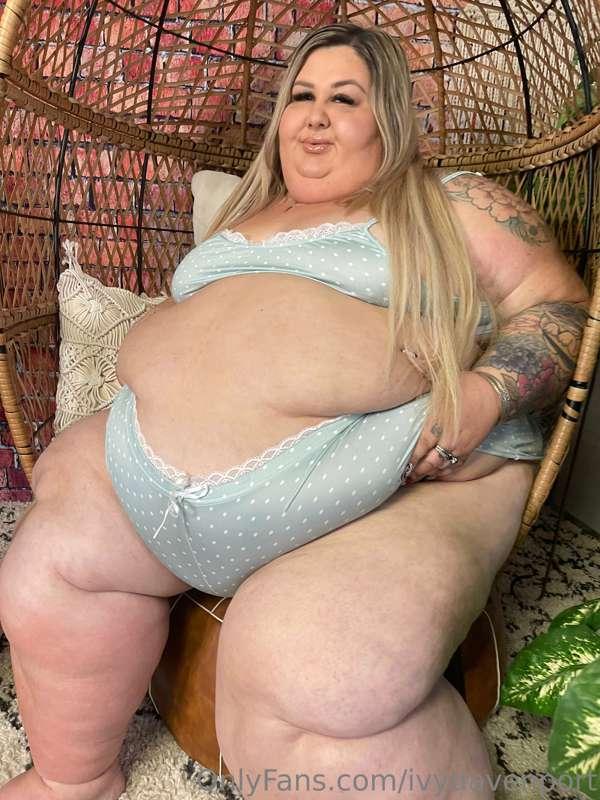 ivydavenport image #2