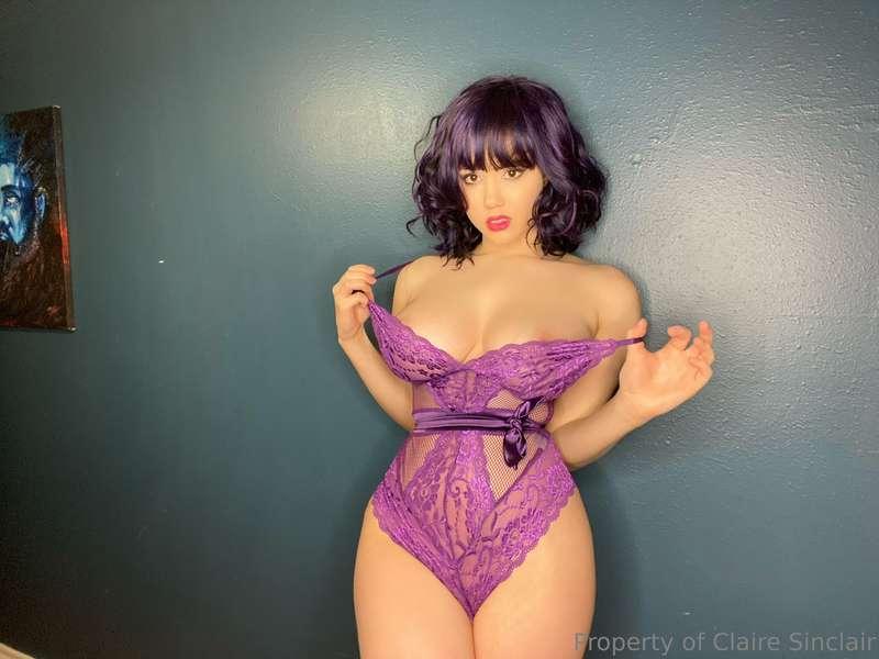 Sexy Violet Vixen set now in your DMS! tip $20 for the extra..