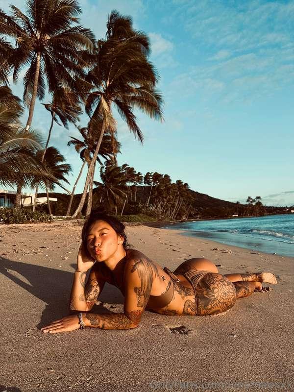 Hangout live with me today at 7 pm EST