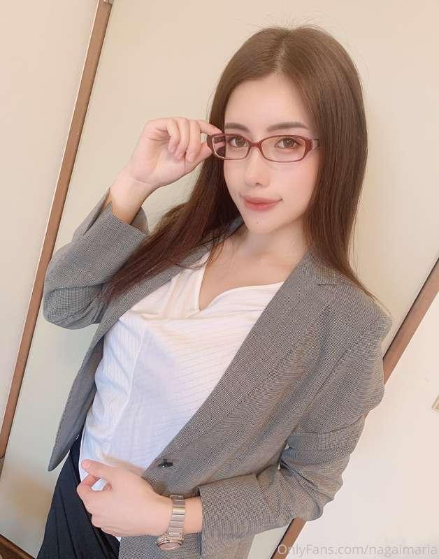 OL風👩‍💼
今日も、沢山写真UPしますね😘
I will post a lot of photos today.