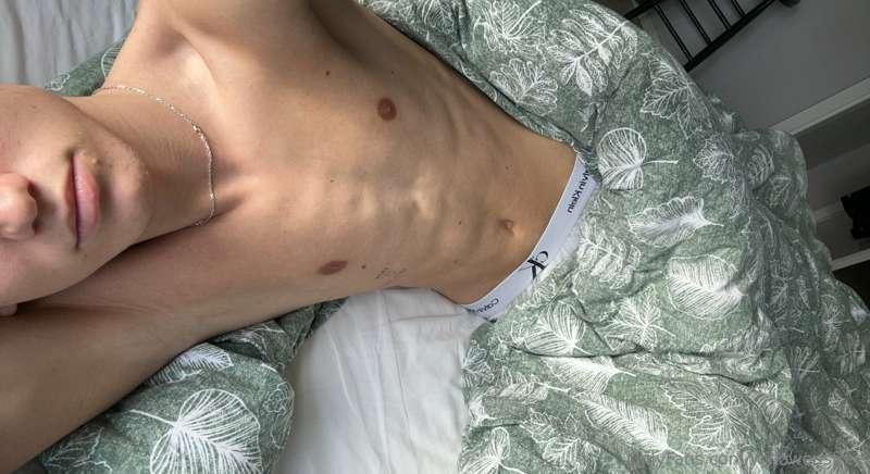 Cuddle?

https://onlyfans.com/willowensvip