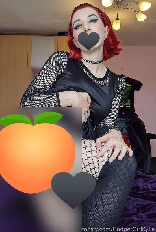 As promised! Here is the HOT BAD GIRL SPICE set!

You get 2 HOT pics in this bundle with panties flash and booty curve + fish net sexyness
Check the previews for a censored taste ;)

EX FANHOUSE subs - Please note this is a past pay on view set. The price has been lowered to reflect this.

SILVER kitten subs get a tiny bit extra price discount!

#sexy #goth #gothcat #gothgirl #gothmommy #gothmom #gothwife #gothwaifu #redhair #anime #animegirl #blacklips #fishnets #tights #skirt #panties #knickers #flash #tease #hot 