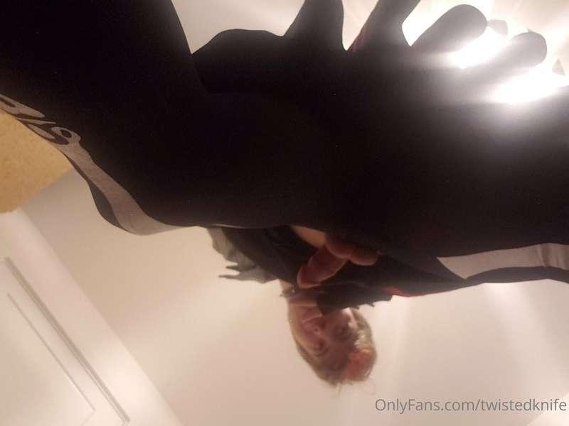 twistedknife image #0