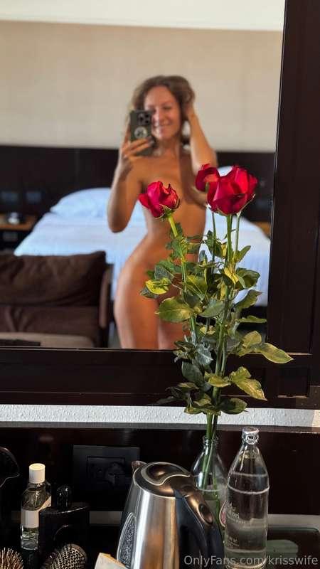 krisswife image #3