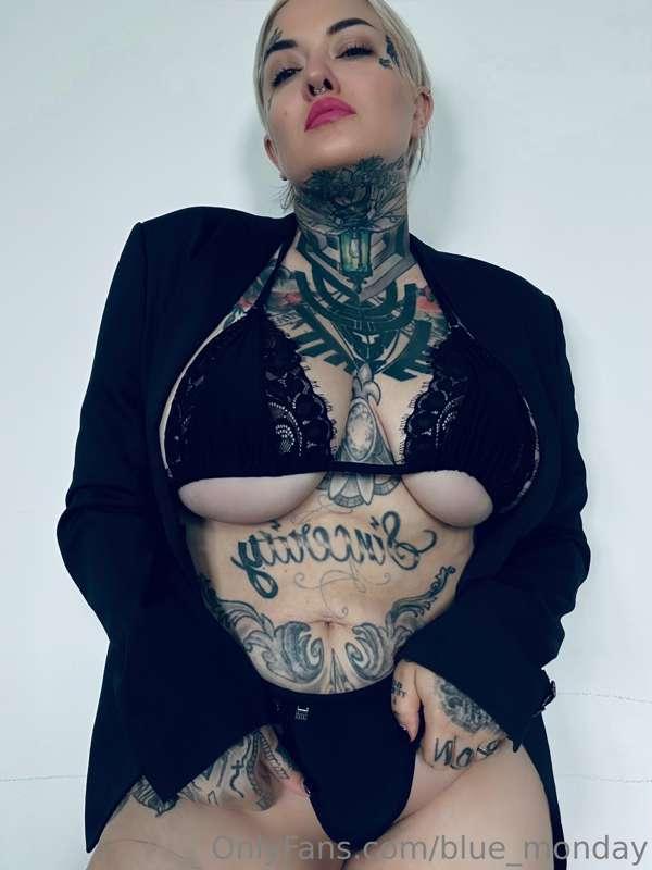 🖤🖤