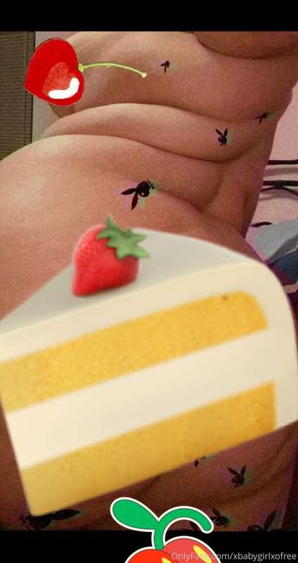🍰🍒