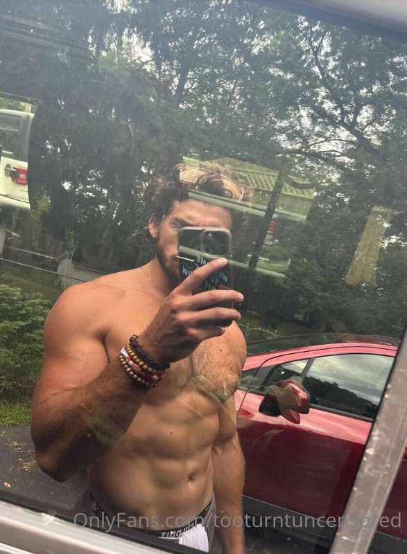 guilty pleasure: shirtless selfies in car windows 😂