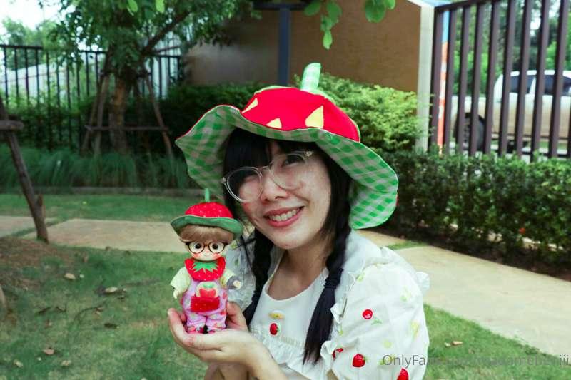 🥳Today is my Birthday🎂
🍓I'm 30 years old YEAHHH🍓

วันนี้เป็น..