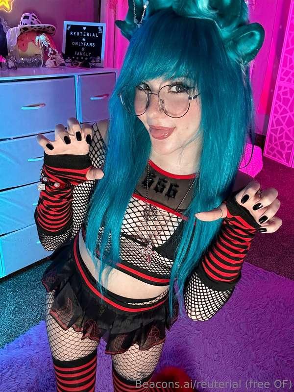 very cringe 💕