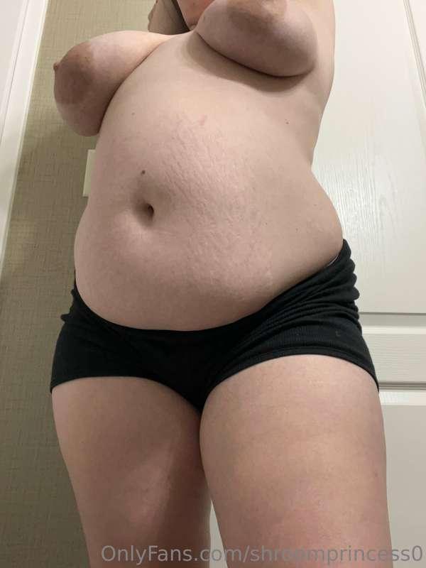 Is my mom body still desirable?