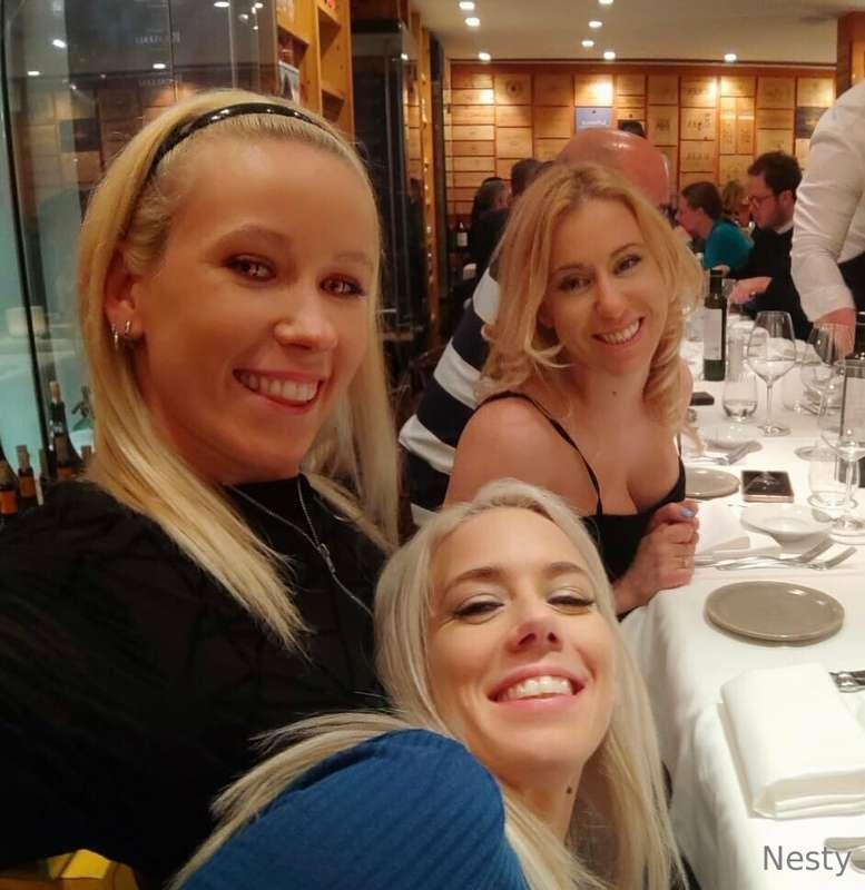 Yesterday dinner with my besties😍 @princessnikki5  Minnie Ma..