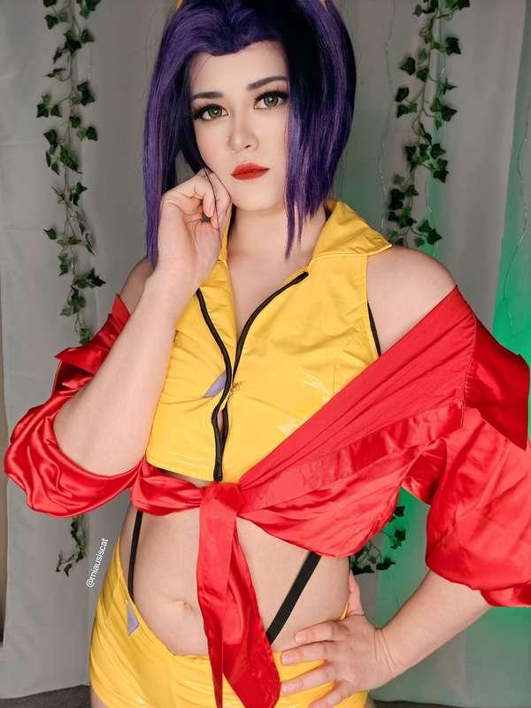 Faye Valentine Cosplay