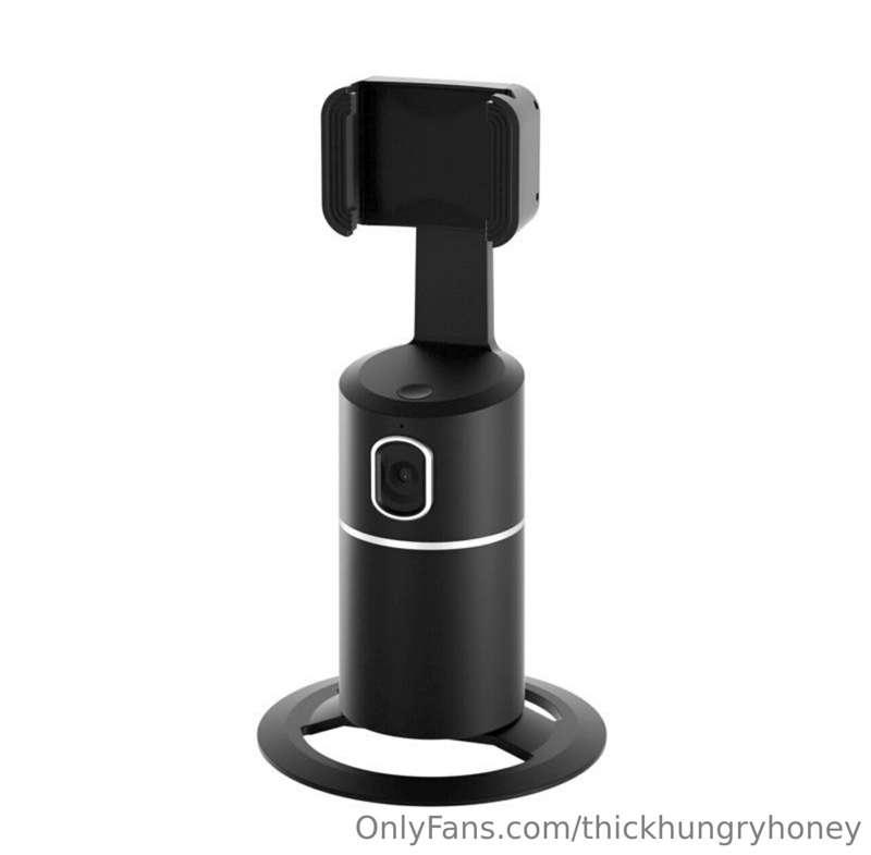YALL!! I just ordered one of these tripods that follow you!!..