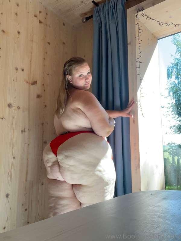 I apologize for my inactivity, I will try to make up for it ..