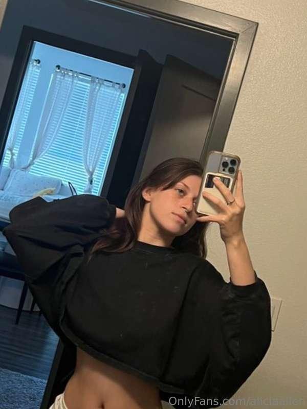 you think i look cute or what? 