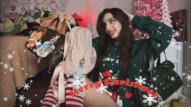 Earlyish Release: ASMR | What’s in My Bag ( Fast Unpredictable Lofi ASMR )