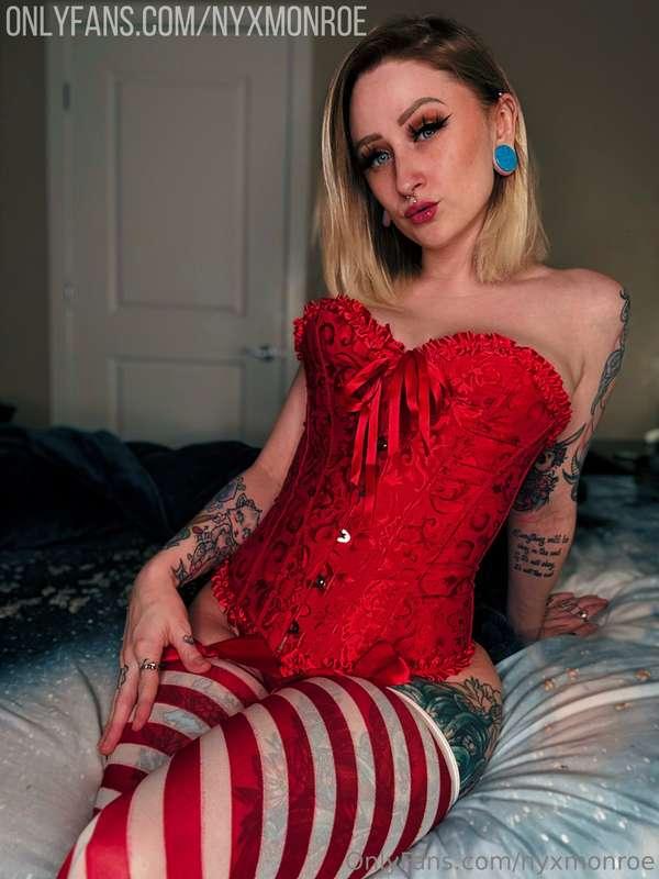 I’m so excited to bust out my Christmas outfits 🎄