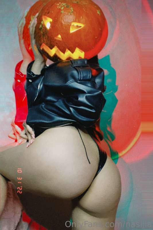 Trick or treat 👻