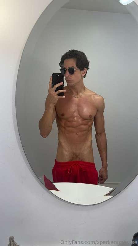 You wanna see me misbehave?😏