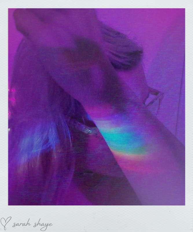 📷