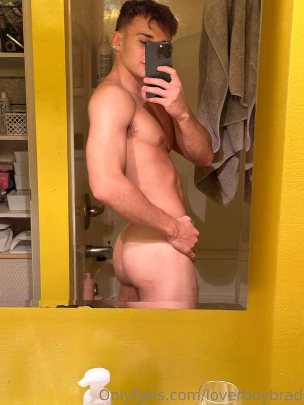 loverboybrad image #0