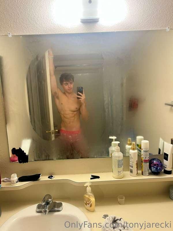 🌫️ 🧖‍♂️ 😶‍🌫️