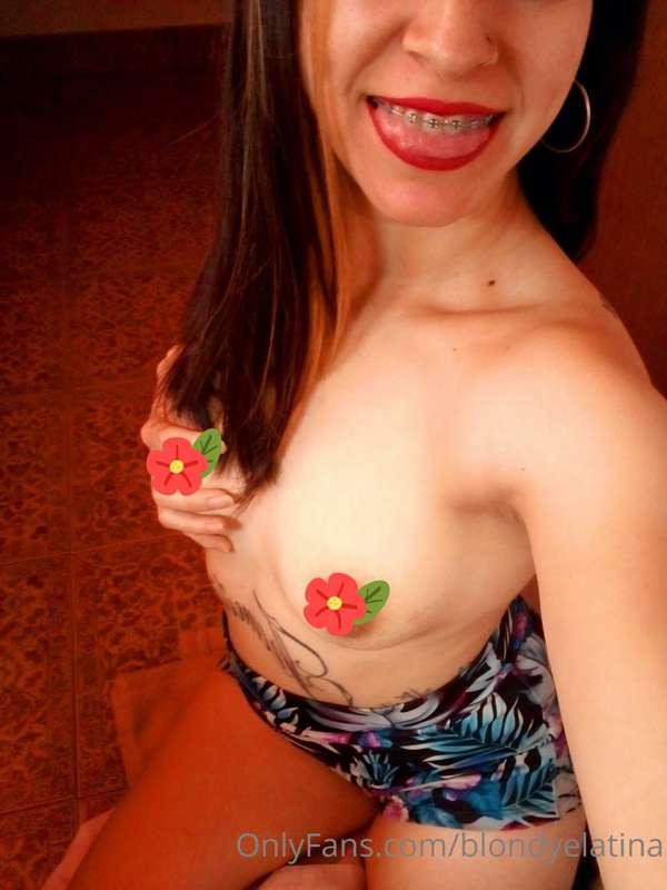 you like my little flowers haha?😉😋🌷