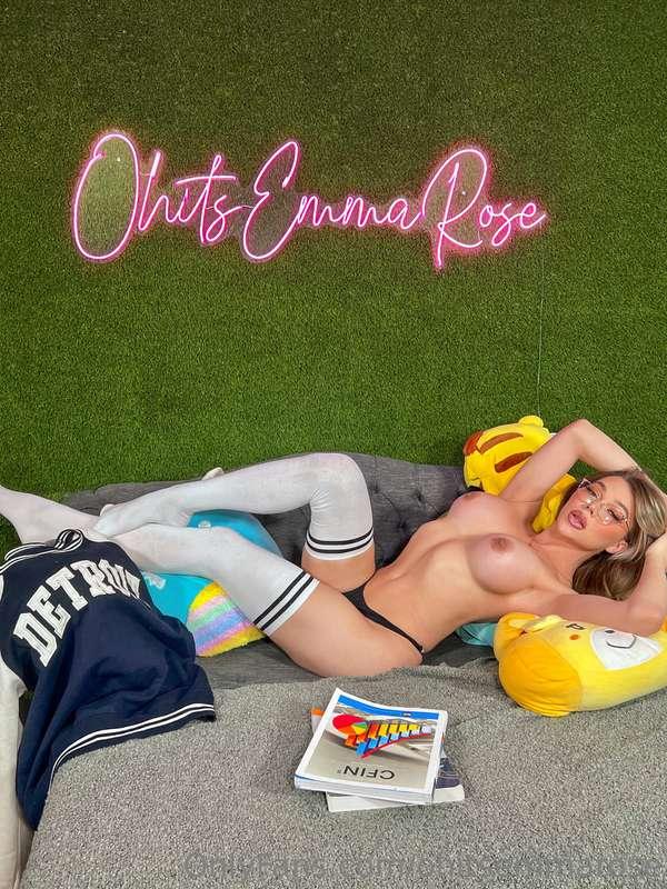 Oh It's Emma Rose 🌹