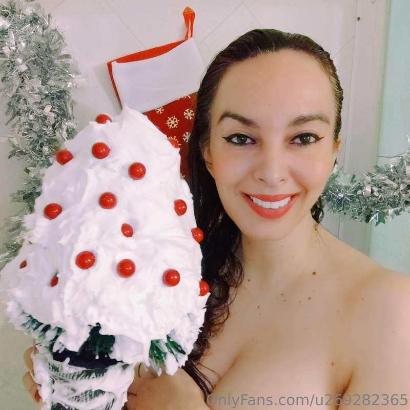 Merry Christmas 🎄🎄 sweetie 🥰🥰