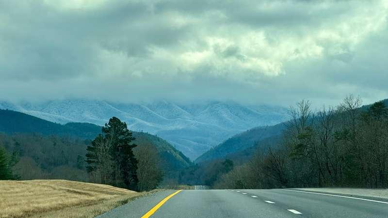Took a road trip to visit a very sexy hotwife and her husban..