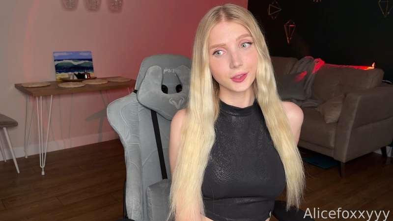 alicefoxxyy image #8