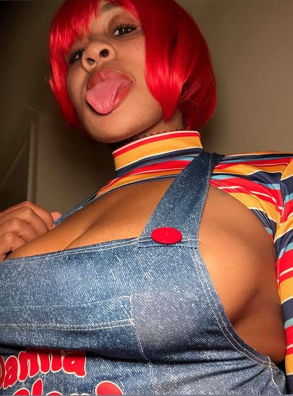 My LIVE SHOW has been moved to 9pm eastern time. Sorry for t..