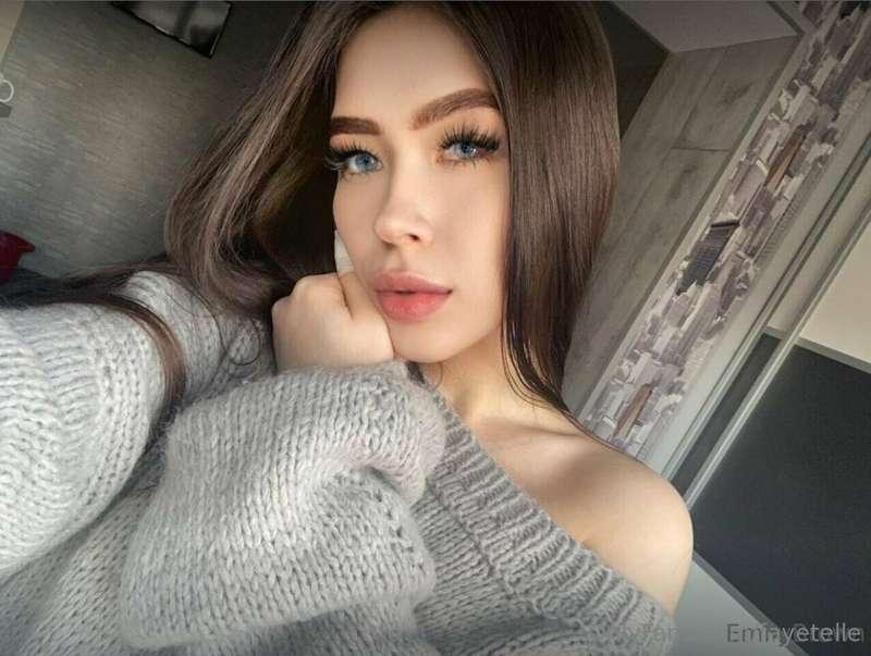🟢FREE playful babygirl @emeliebrownnn looking for a horny bo..