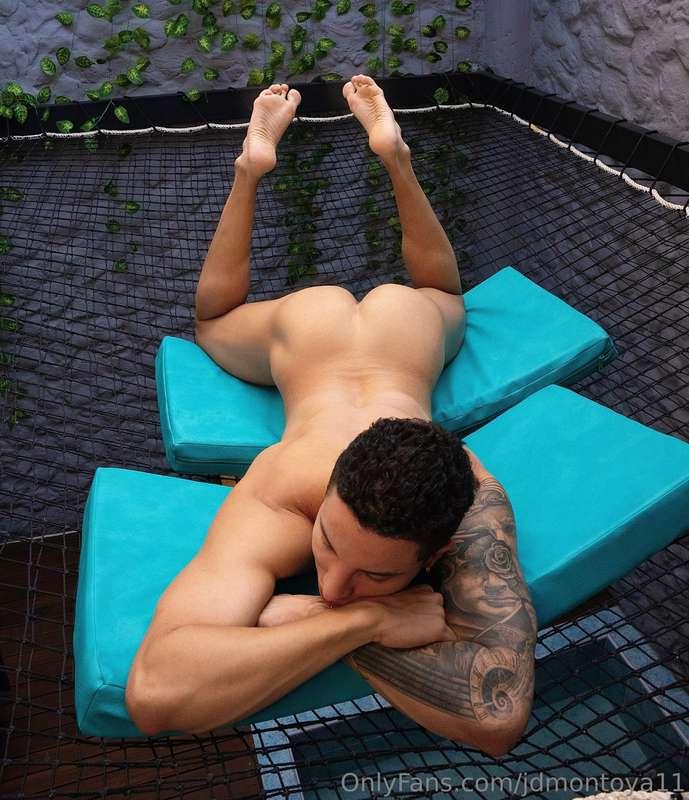 Puedo ser tu vista de buenos días ☀️ 
Todos los días que qui..