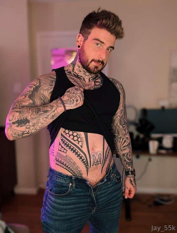 Unzip me and get down on your knees... you know what to do n..