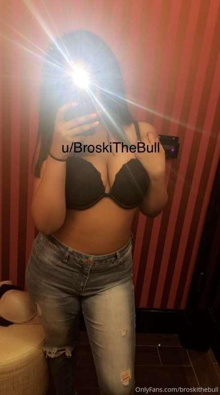 Been snapping with a fan lately and was helping her pick bra..