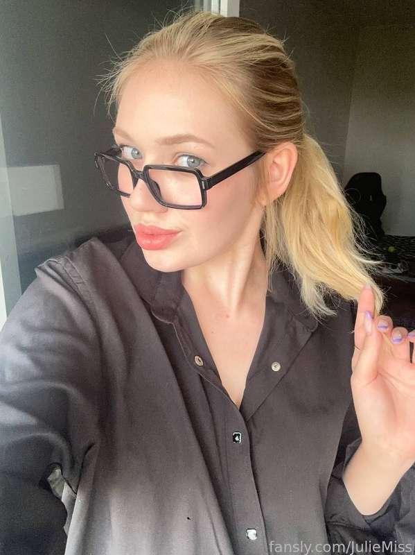 juliemiss image #1