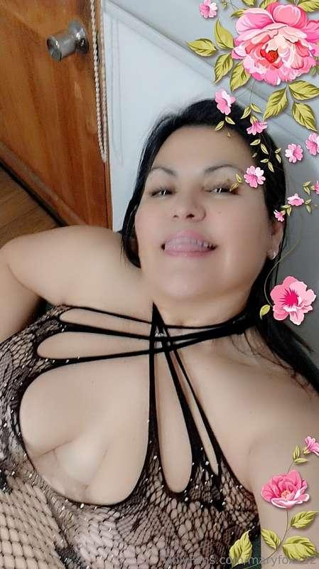 Live now, cutie, come play with your Mary 😈🥵 Don't forget yo..